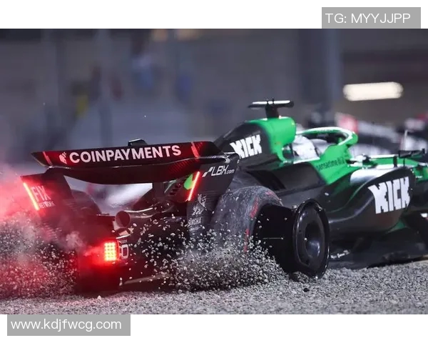 F1赛车赛季技术革新分析及车队适应能力对比研究